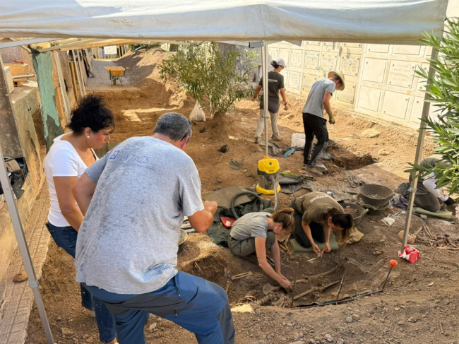 El Govern confirma la presencia de víctimas vinculadas a la Guerra Civil en las excavaciones del cementerio de Son Servera