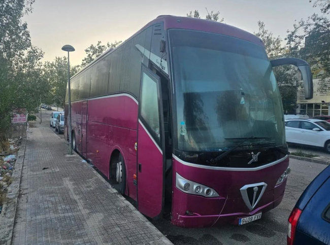  El PP de Manacor exige retirar de inmediato el autobús abandonado de Via Palma convertido en un foco de drogas e inseguridad