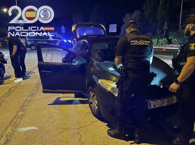 La Policía Nacional interviene diversas sustancias estupefaciente y detienen a una persona durante el fin de semana posterior a las fiestas