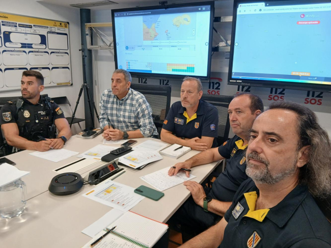 Emergencias anuncia que las lluvias y tormentas continuarán durante las próximas horas en las Pitiusas y Mallorca y pide precaución y prudencia
