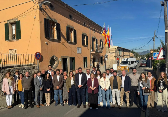 Los alcaldes del PP muestran su preocupación ante las críticas del PSOE a la moratoria que pone orden a la implantación de parques fotovoltaicos