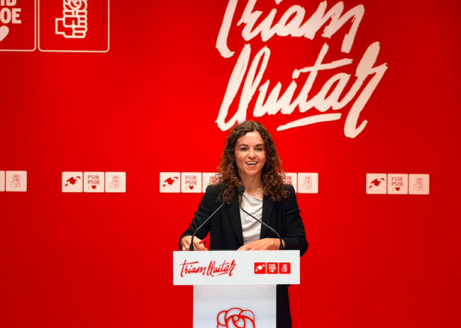 Rosario Sánchez exige a Prohens que deje de gobernar para los fondos buitre, y actúe para detener desahucios como los de Maricarmen o Pilar