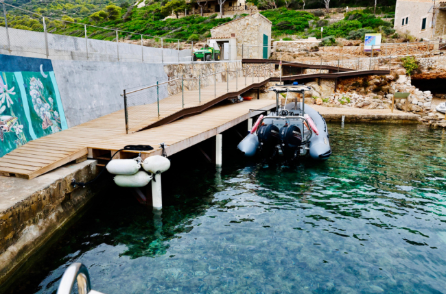 El Govern avanza en la rehabilitación del embarcadero de Cala Lledó, en Sa Dragonera