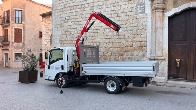 El Ayuntamiento de Alaró adquiere un nuevo camión para reforzar los servicios de la brigada municipal